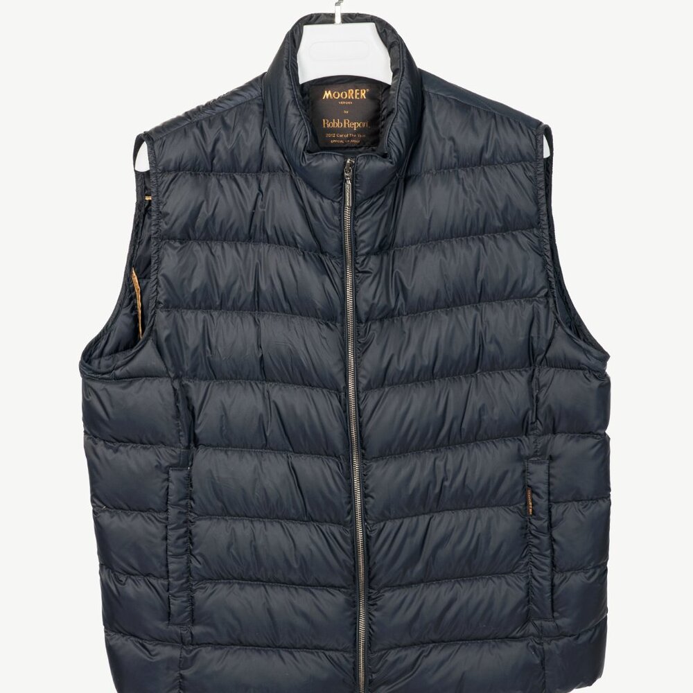 Moorer for Robb Report Navy Quilted Down Puffer Vest